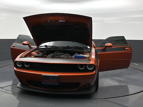 Used 2021 Dodge Challenger R/T Scat Pack w/ T/A Package RWD image 33