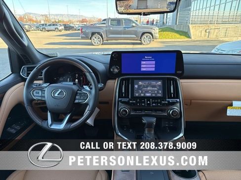 New 2026 Lexus LX 600 4WD w/ Luxury Package image 15
