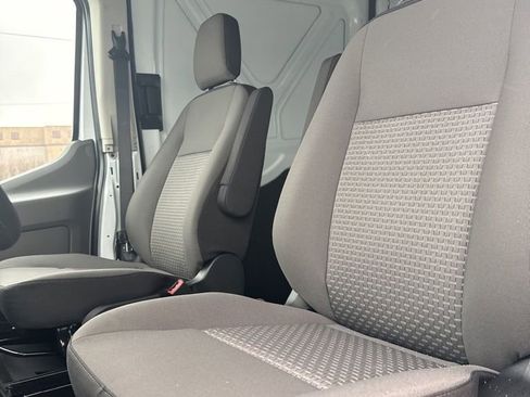 New 2026 Ford Transit 250 148 High Roof RWD image 2