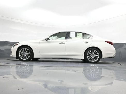 Used 2018 INFINITI Q50 Luxe w/ Essential Package (3.0T Luxe) RWD image 36