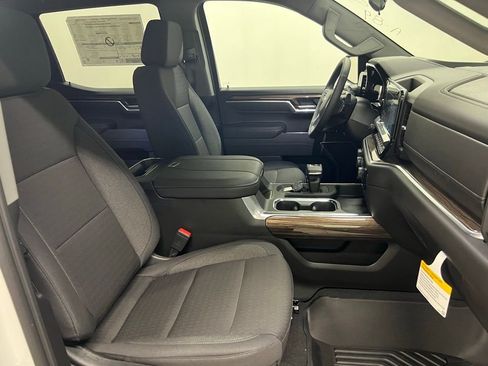 New 2026 Chevrolet Silverado 1500 LT image 38