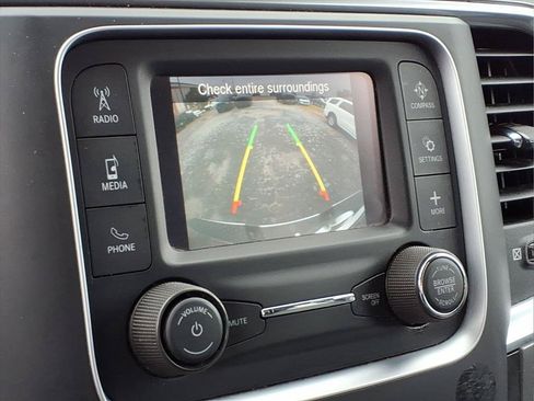 Used 2024 RAM 1500 Classic SLT AWD/4WD image 4