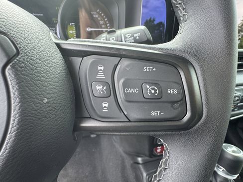 Used 2025 Jeep Wrangler Unlimited Sport S 4xe AWD/4WD image 31