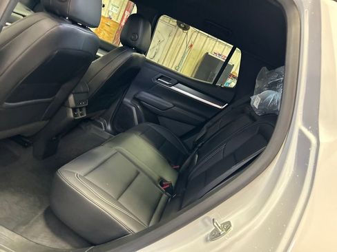 New 2026 GMC Terrain Elevation w/ Elevation Premium Package image 23