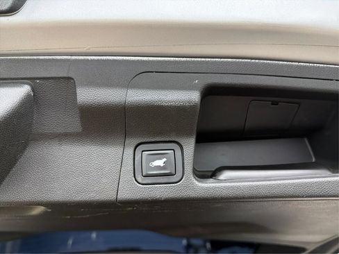Used 2020 GMC Acadia SLT w/ LPO, Cargo Package FWD image 41