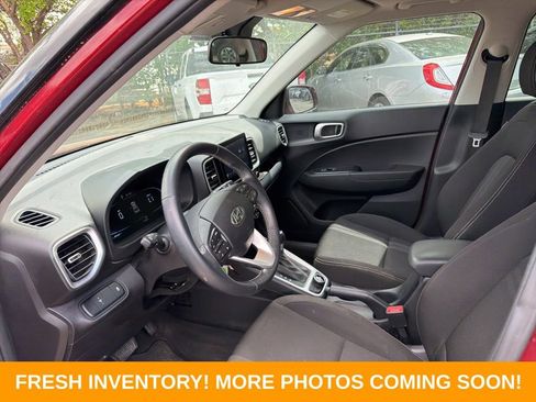 Used 2023 Hyundai Venue SEL w/ Cargo Package image 8