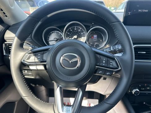 Used 2025 MAZDA CX-5 AWD 2.5 S w/ Preferred Package image 19