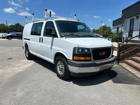 Used 2019 GMC Savana 2500 w/ Driver Convenience Package image 5