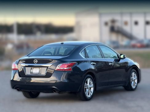 Used 2015 Nissan Altima 2.5 SL w/ Technology Package image 9