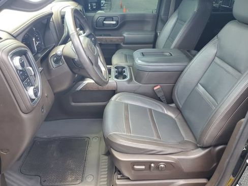 Used 2021 GMC Sierra 2500 Denali w/ Denali Black Diamond Edition AWD/4WD image 5