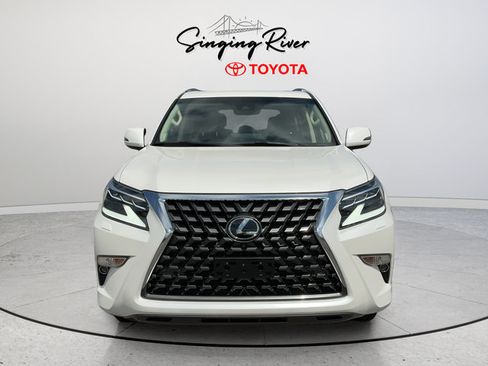 Used 2023 Lexus GX 460 Luxury AWD/4WD image 2