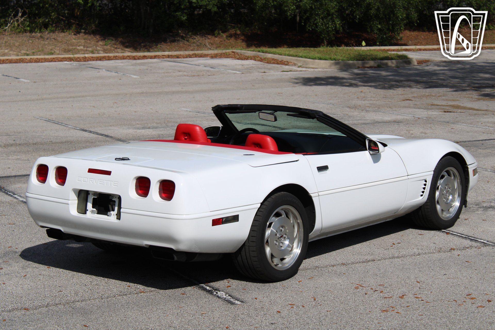 Used 1995 Chevrolet Corvette Convertible RWD image 10