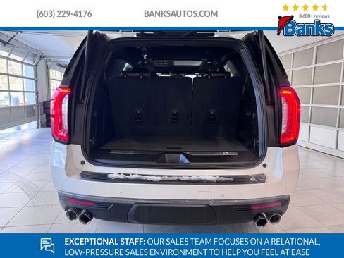 Certified 2024 GMC Yukon Denali Ultimate image 7