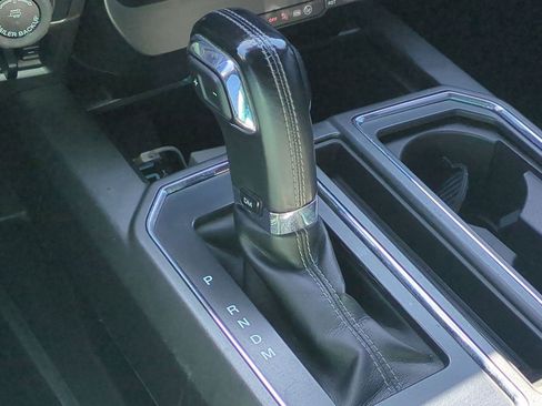 Used 2018 Ford F150 XLT w/ Equipment Group 302A Luxury AWD/4WD image 15