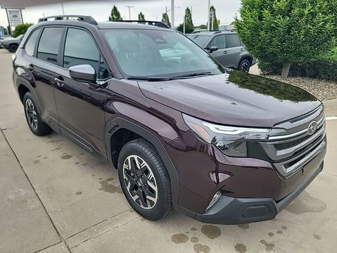 Used 2026 Subaru Forester Premium w/ Base/Premium Plus Package AWD/4WD image 8