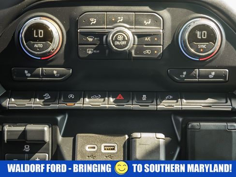 Used 2020 Chevrolet Silverado 1500 LT Trail Boss image 26