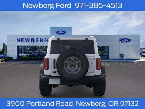 New 2025 Ford Bronco Badlands AWD/4WD image 7