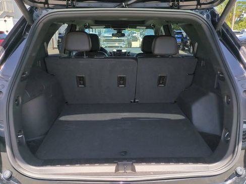 Used 2022 Chevrolet Equinox RS w/ RS Leather Package FWD image 14