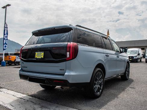 Certified 2025 Ford Expedition Max Platinum w/ Stealth Performance Package AWD/4WD image 5