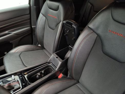 Used 2024 Jeep Compass Trailhawk image 26