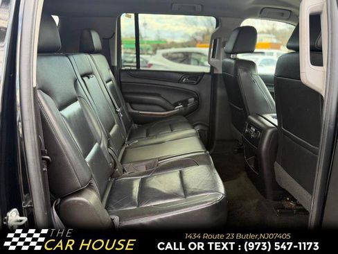Used 2018 Chevrolet Suburban LT AWD/4WD image 17