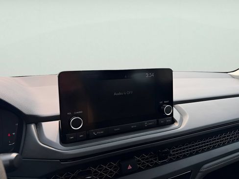 Used 2023 Honda Accord LX image 19