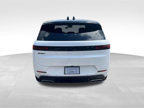 New 2026 Land Rover Range Rover Sport Dynamic SE AWD/4WD image 4