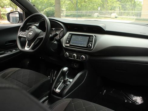 Used 2020 Nissan Kicks S FWD image 25