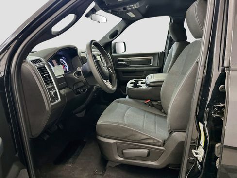 Used 2024 RAM 1500 Warlock AWD/4WD image 13
