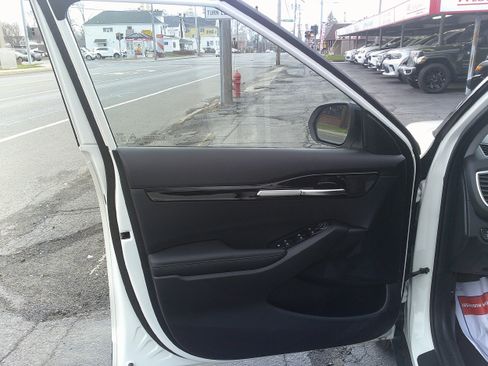 Used 2025 Kia Seltos S image 15