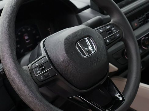 New 2025 Honda Accord LX image 19