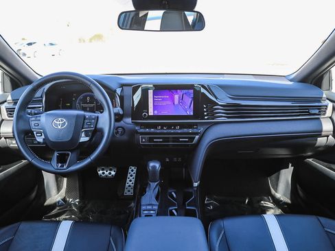 Certified 2025 Toyota Camry SE image 13