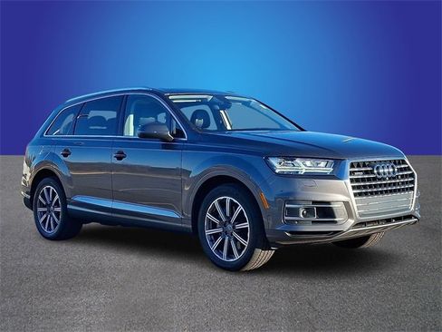 Used 2019 Audi Q7 3.0T Premium Plus image 3