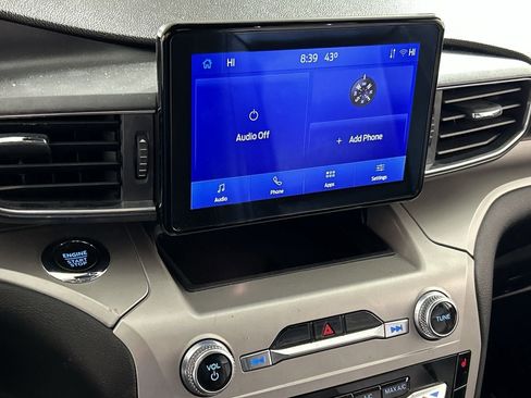 Used 2022 Ford Explorer XLT w/ Equipment Group 202A image 17