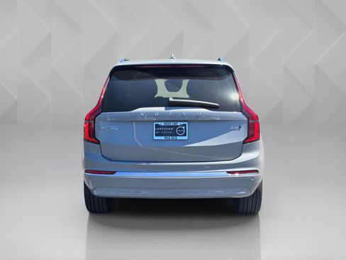 Certified 2025 Volvo XC90 B6 Plus AWD/4WD image 5