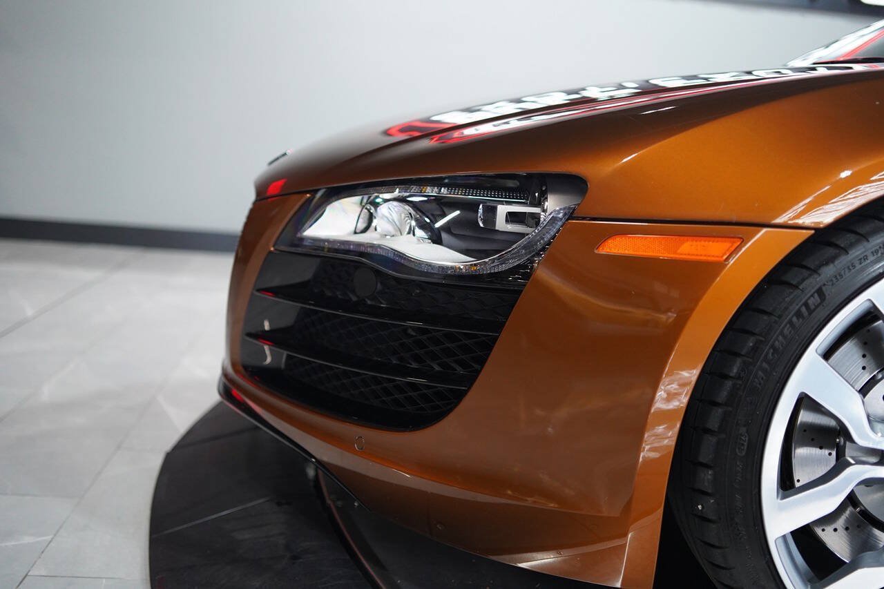 Used 2011 Audi R8 V10 AWD/4WD image 37
