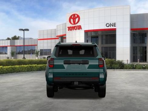 New 2026 Toyota 4Runner TRD Off-Road Premium AWD/4WD image 11