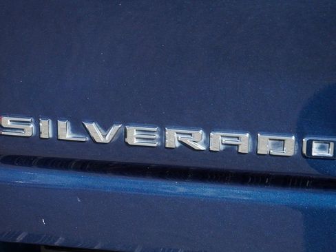 Used 2020 Chevrolet Silverado 2500 LTZ image 46