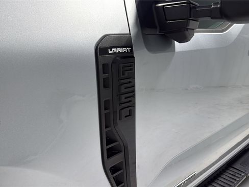 Certified 2024 Ford F250 Lariat w/ Sport Appearance Package AWD/4WD image 37