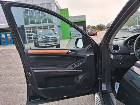Used 2009 Mercedes-Benz ML 350 4MATIC image 13