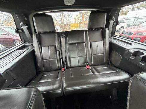 Used 2013 Lincoln Navigator 4WD w/ HD Trailer Tow Pkg image 19