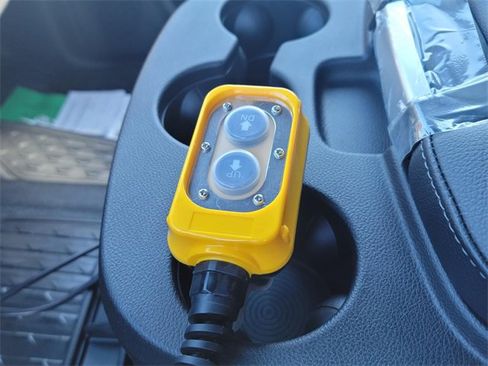 New 2026 RAM 5500 Tradesman w/ Chrome Appearance Group image 12