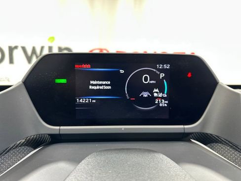 Used 2024 Toyota bZ4X XLE w/ Weather Package image 17