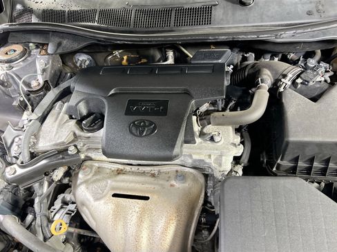 Used 2017 Toyota Camry SE image 26