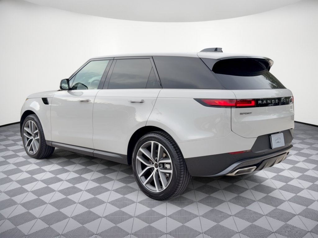 New 2027 Land Rover Range Rover Sport SE AWD/4WD image 3
