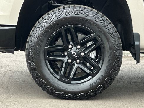 New 2026 Chevrolet Silverado 1500 Custom Trail Boss image 24