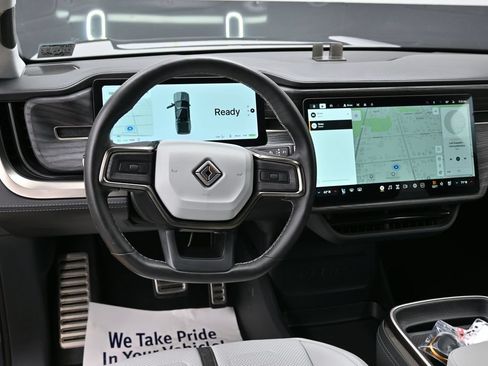 Used 2022 Rivian R1T Adventure AWD/4WD image 32