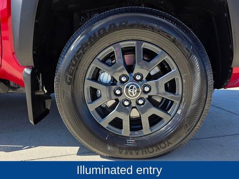 Used 2025 Toyota 4Runner SR5 image 13