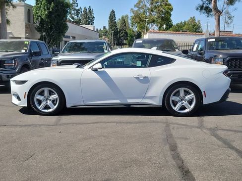 Used 2026 Ford Mustang Coupe RWD image 26