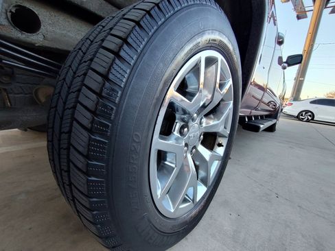 Used 2014 GMC Sierra 1500 SLT w/ SLT Crew Cab Value Package image 9